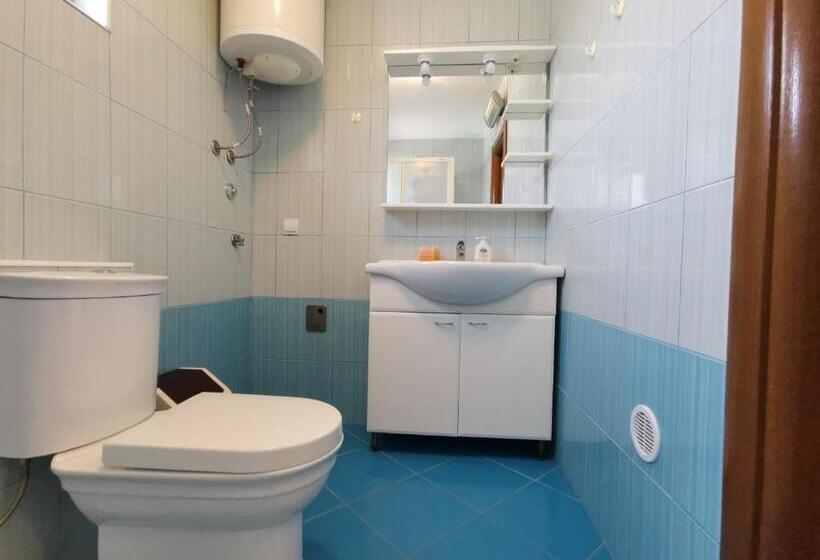 ویلای 1 خوابه, Apart Hotel Apple Cat Montenegro Ko Bijela