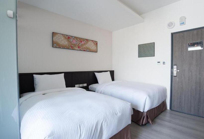 اتاق استاندارد, Joy Inn