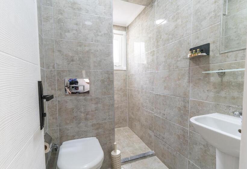 ファミリールーム, Kayalar Blue Beach