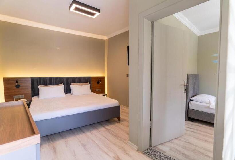 ファミリールーム, Kayalar Blue Beach