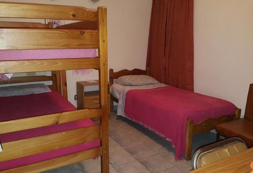 スタンダードトリプルルーム, Paris