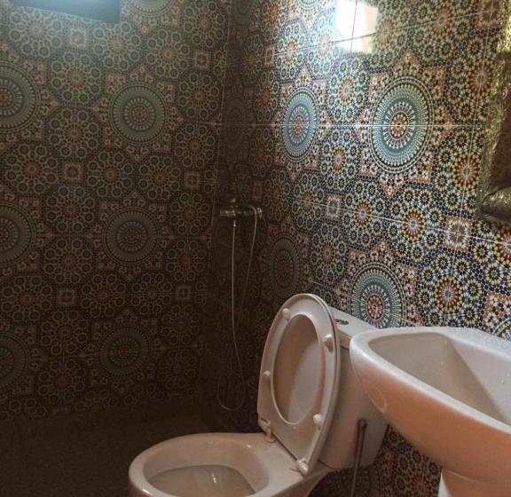 غرفة قياسية ثلاثية مطلة علي الحديقة, Dar Marwa