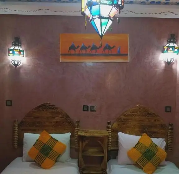 Deluxe Neljän Hengen Huone, Dar Marwa