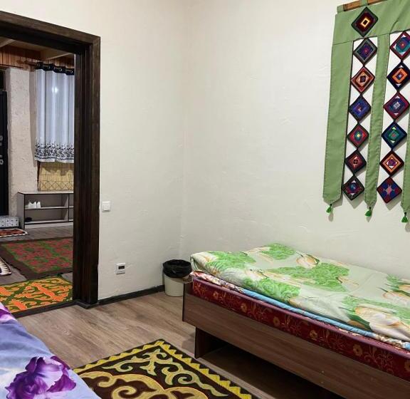 اتاق استاندارد, Guest House Guljan