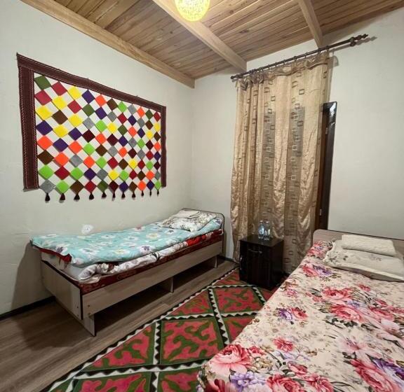 اتاق استاندارد, Guest House Guljan