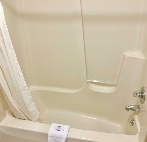 标准间, Executive Inn