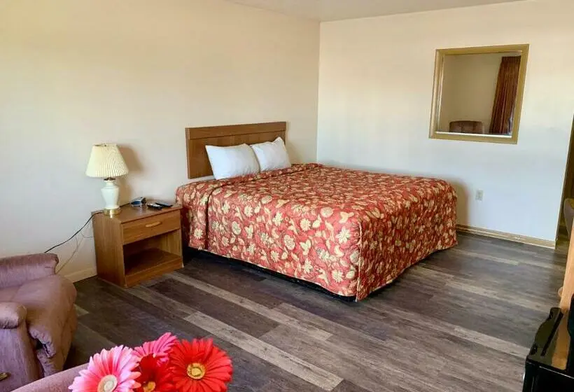 キングサイズベッドのスタンダードルーム, Executive Inn