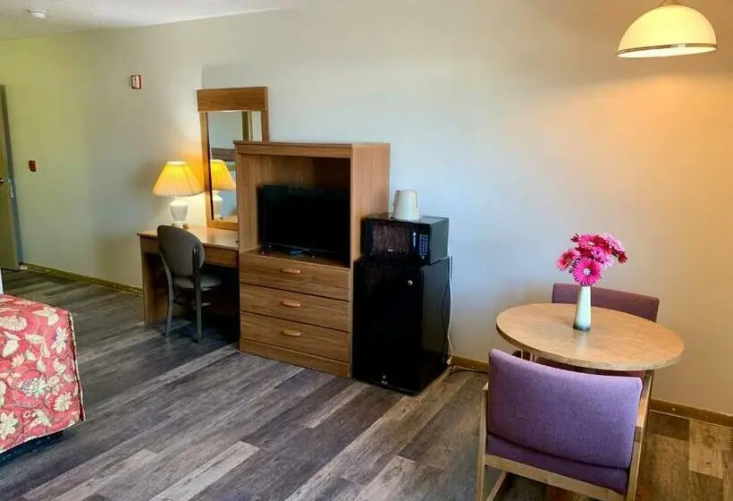キングサイズベッドのスタンダードルーム, Executive Inn