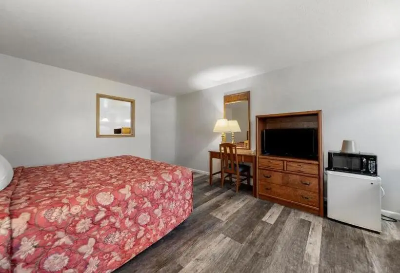 キングサイズベッドのスタンダードルーム, Executive Inn