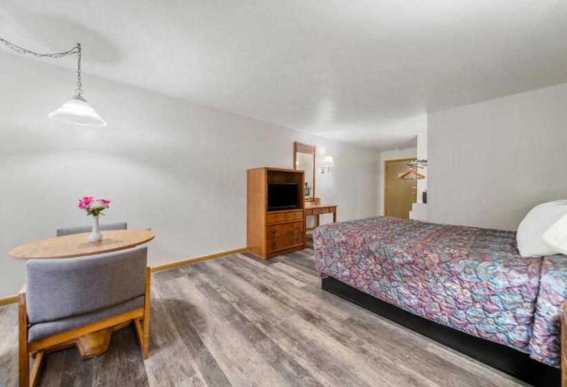 适合残疾人使用的标准间, Executive Inn