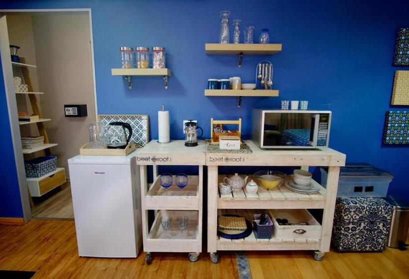 סטודיו דלוקס, Milly S Touch Studios