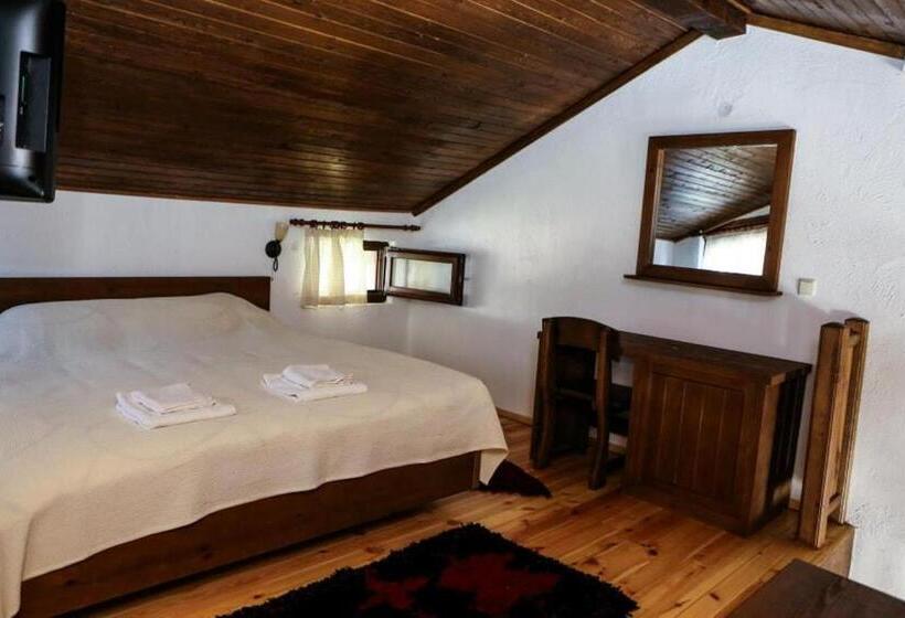 复式套房, Delchovski Han