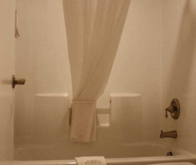 标准间带双人床, Hat Rock Inn