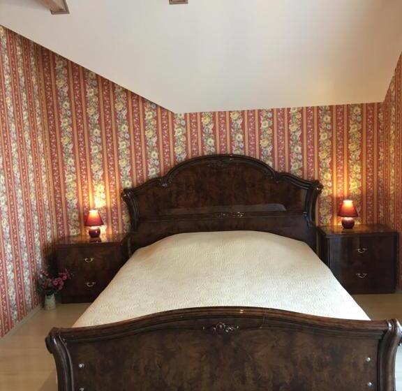 اتاق استاندارد با چشمانداز دریا, Kurenas