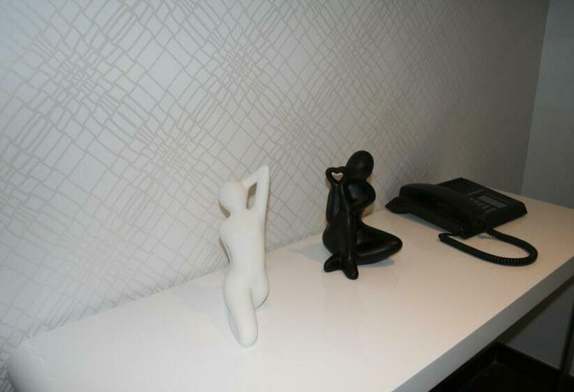 סוויטה עם טרסה, L'ami Du Chambertin