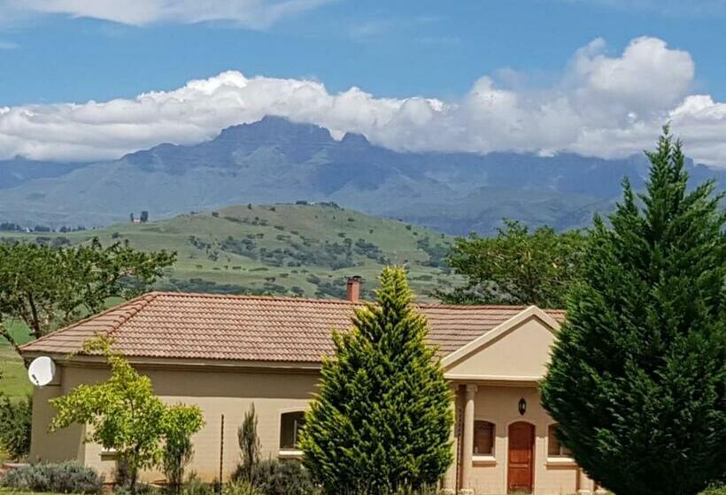 סוויטה נוף להרים, River Crossing