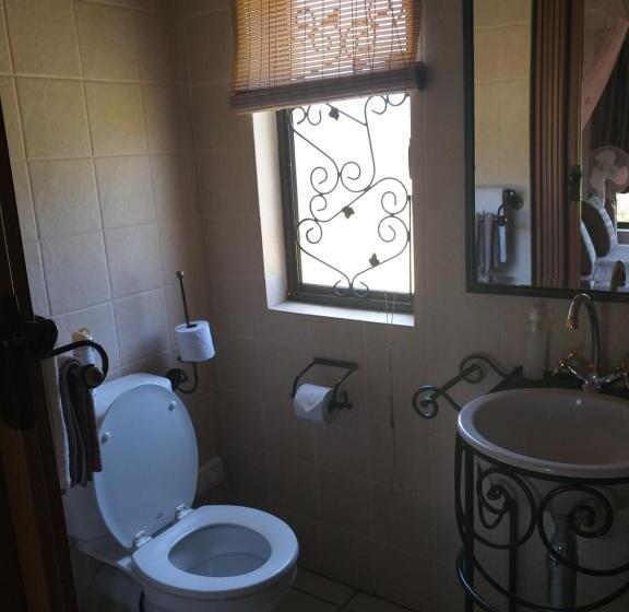 חדר סטנדרט נוף להרים, River Crossing