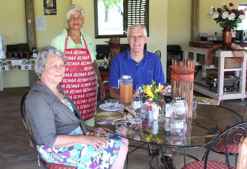 חדר סטנדרט, River Crossing