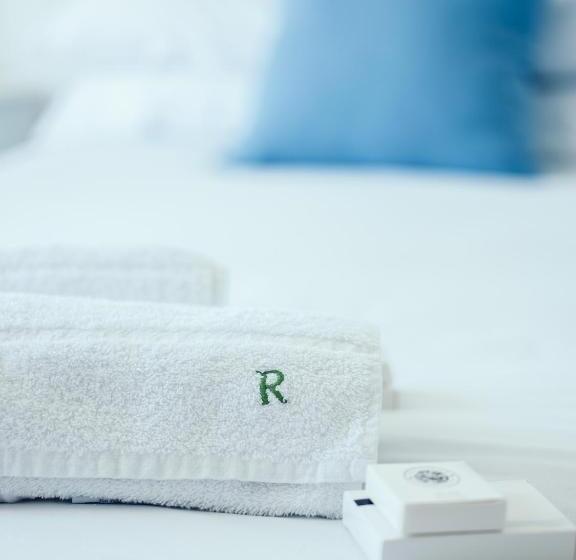 家庭套房, The Imperial