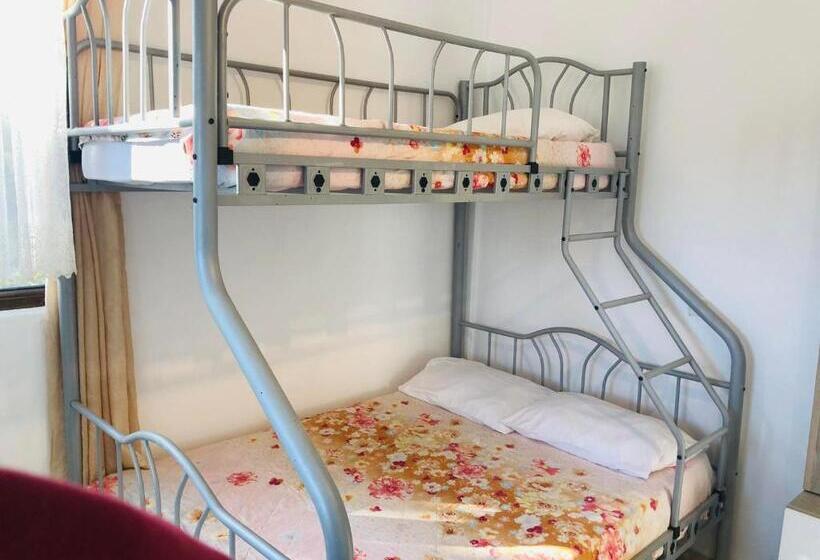 سوییت خانوادگی, Bis A Guesthouse