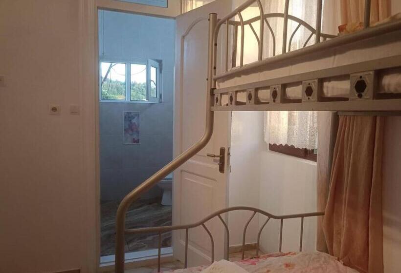 سوییت خانوادگی, Bis A Guesthouse