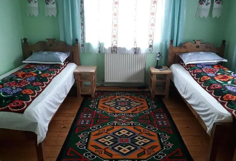 バス共有のスタンダードルーム, Casa Muntean