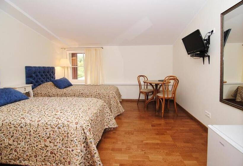 اتاق استاندارد, Juodasis Kalnas