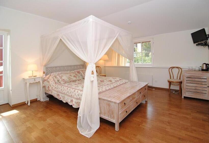 اتاق استاندارد با بالکن, Juodasis Kalnas