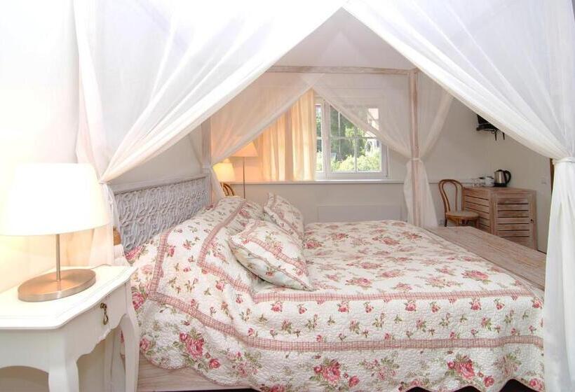 اتاق استاندارد با بالکن, Juodasis Kalnas