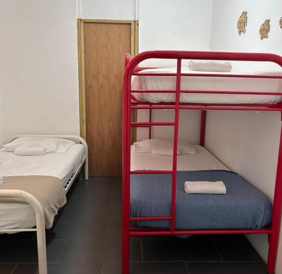 اتاق خانوادگی با سرویس بهداشتی مشترک, Vieques Good Vibe Guest House