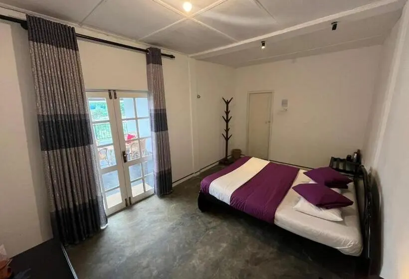 اتاق لوکس, Lavender Villas Nuwara Eliya