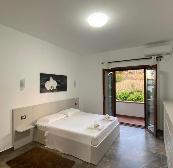 اتاق استاندارد با چشم‌انداز دریا, Villa La Quiete   Adults Only