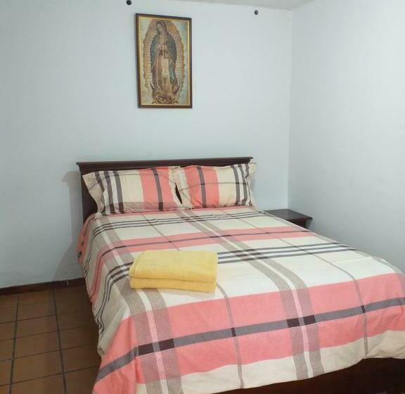 标准间, Casa Del Peregrino Santo Thomas