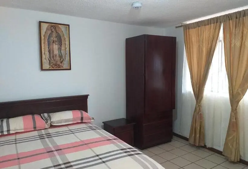 スタンダードルーム, Casa Del Peregrino Santo Thomas