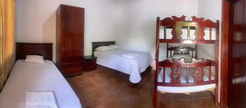 ファミリールーム, Casa Del Peregrino Santo Thomas
