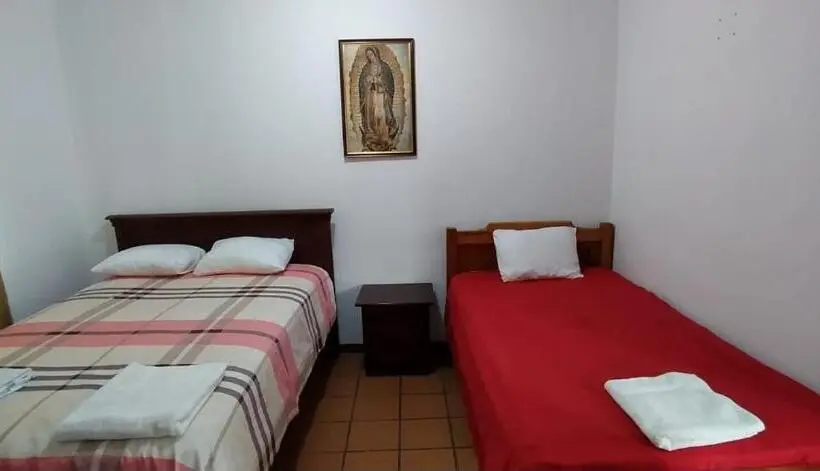 スタンダードトリプルルーム, Casa Del Peregrino Santo Thomas