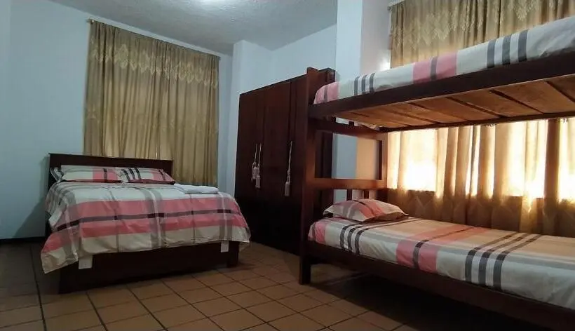 ４ベッドルームクラシックタイプ, Casa Del Peregrino Santo Thomas