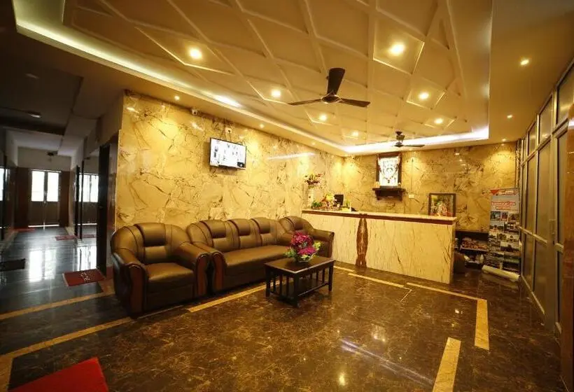 Suite Familiar, Ragavendra Rameswaram