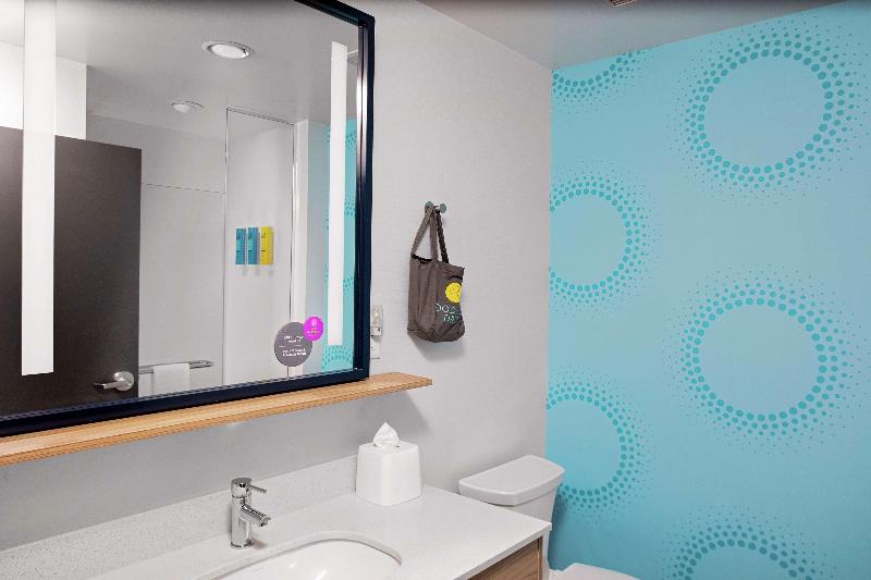 غرفة قياسية سرير كينج, Tru By Hilton Crossett