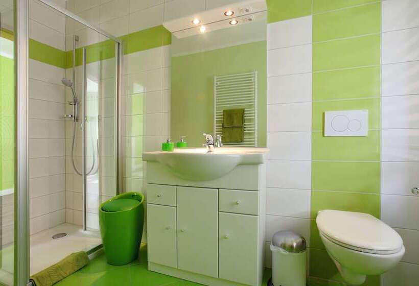 Номер Deluxe, Pension Rüssel Pub