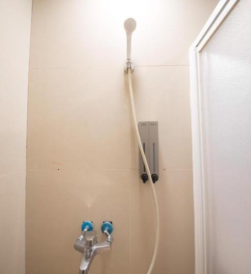 اتاق خانوادگی, Deer Traveler Hostel