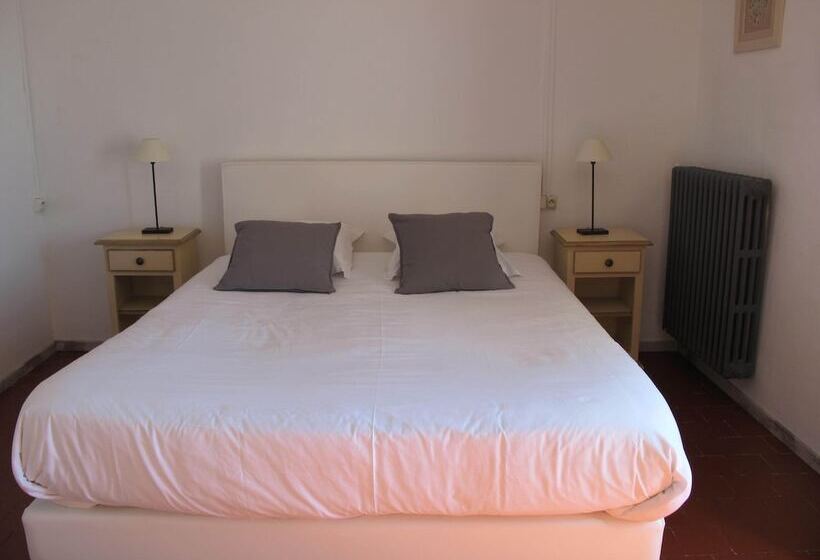 기본룸, Le Guintrand