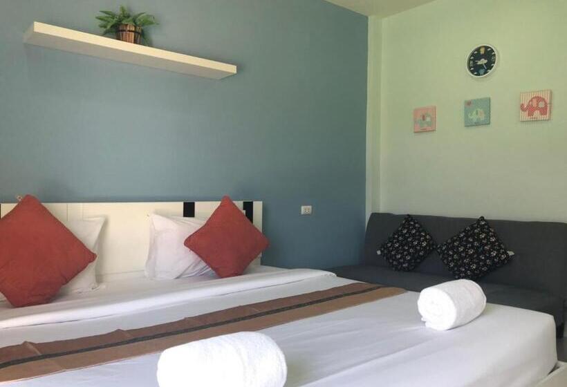 テラス付きスタンダードワンルーム, Khao Oat Airport