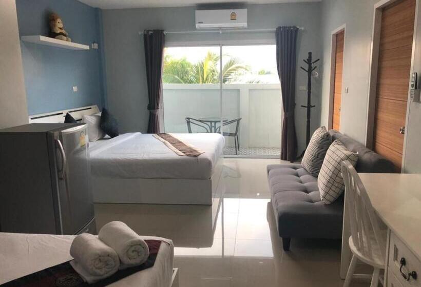 スタンダード４人部屋, Khao Oat Airport