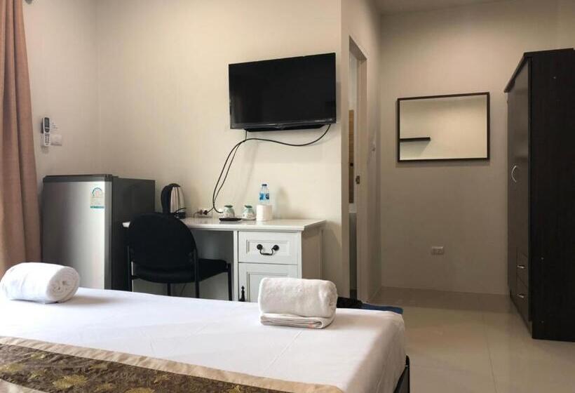 バルコニー付きスタンダードルーム, Khao Oat Airport