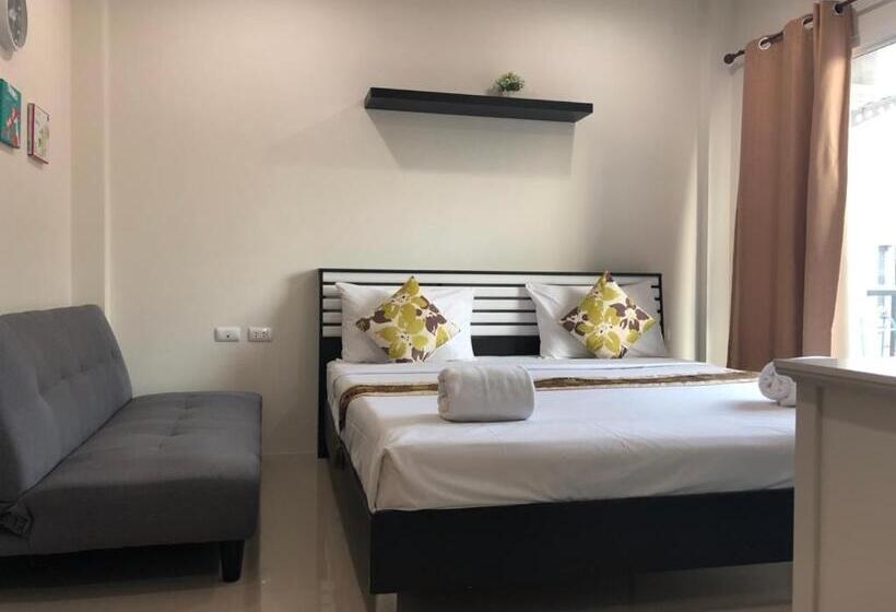 バルコニー付きスタンダードルーム, Khao Oat Airport