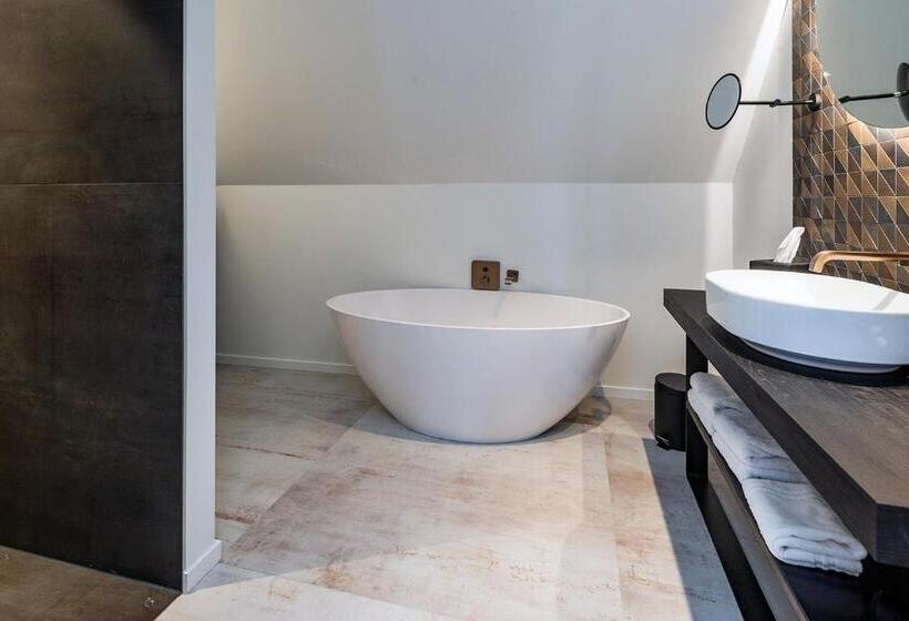 디럭스 룸, Designhotel Beila