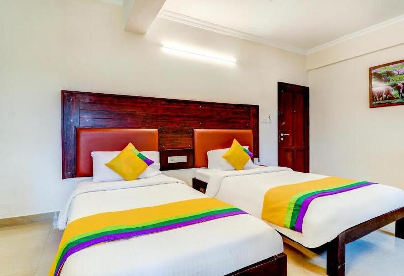 Номер Deluxe, Itsy Hotels Ammu Regency