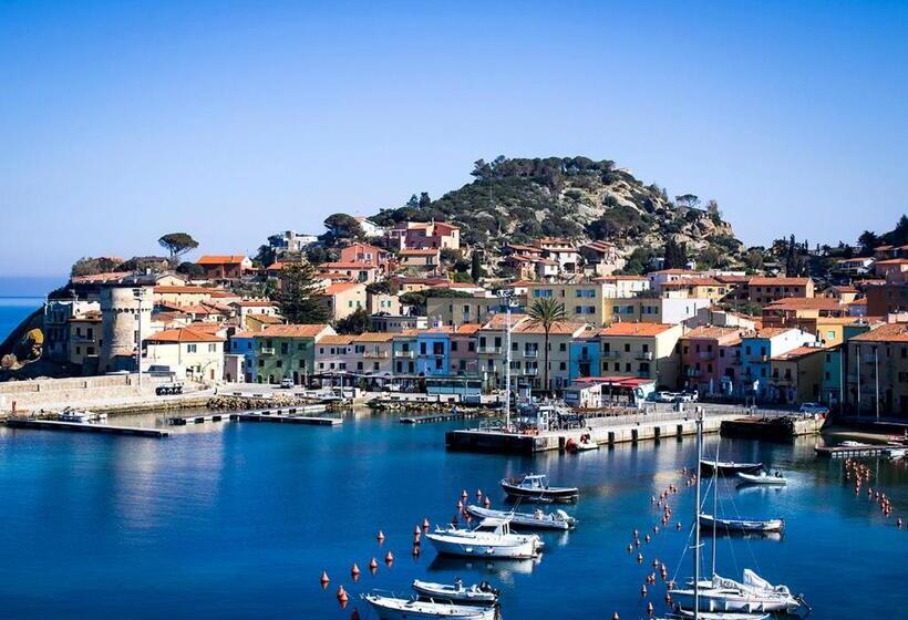 غرفة سوبيريور مطلّة علي البحر, La Guardia