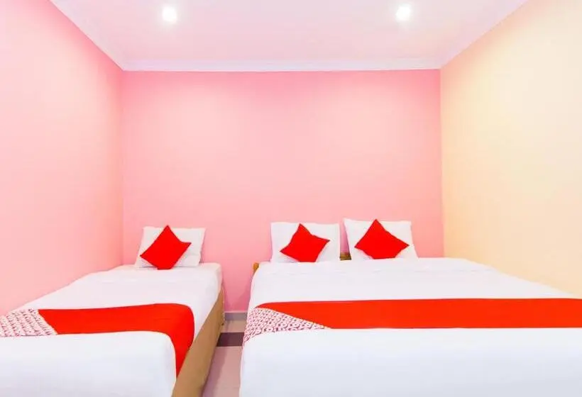 スーペリアースイート, Oyo 746 Hotel Comfort